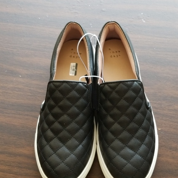 Loafers - Picture 1 of 2